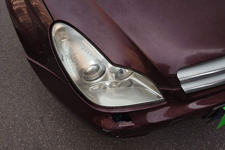 Used Mercedes-Benz CLS 2009 CLS 300 Right Front Headlight