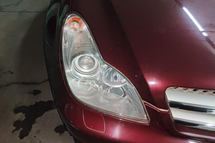 Used Mercedes-Benz CLS 2009 CLS 300 Right Front Headlight