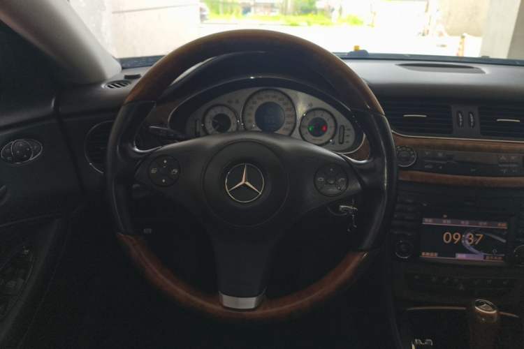 Used Mercedes-Benz CLS 2009 CLS 300 Steering Wheel
