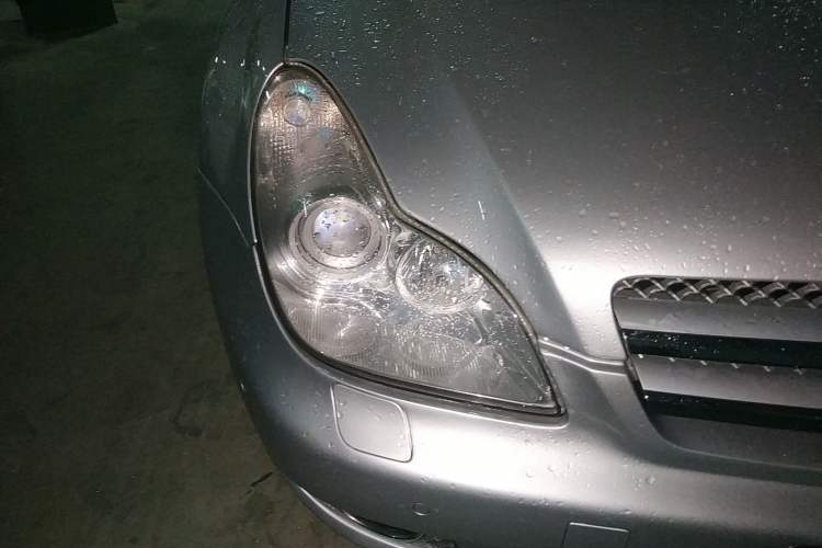 Used Mercedes-Benz CLS 2009 CLS 300 Right Front Headlight