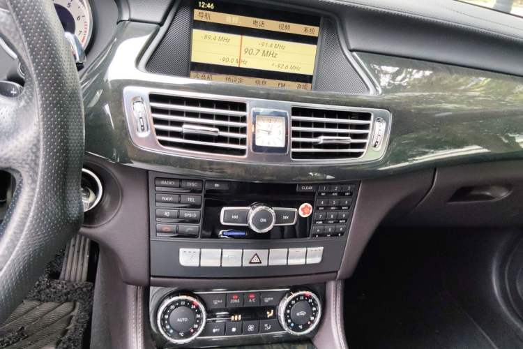Used Mercedes-Benz CLS 2012 CLS 300 CGI Audio And AC Panel