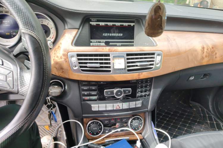 Used Mercedes-Benz CLS 2012 CLS 300 CGI Audio And AC Panel