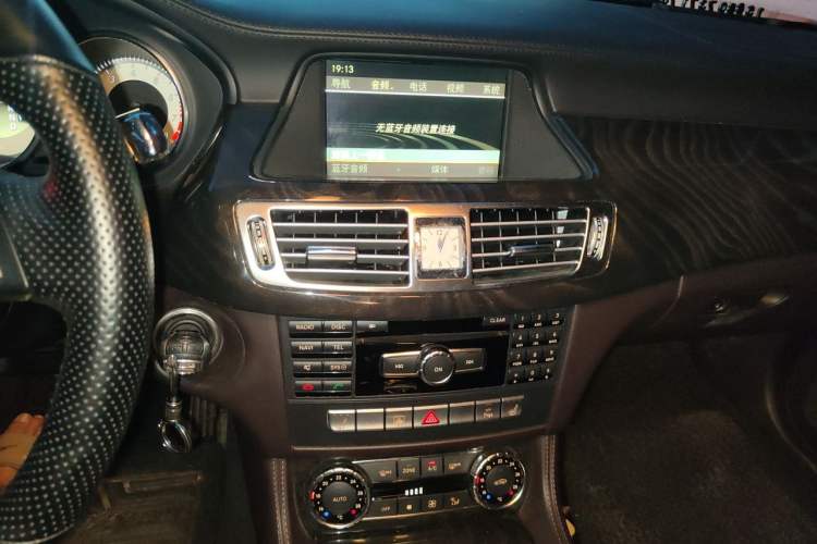 Used Mercedes-Benz CLS 2012 CLS 300 CGI Audio And AC Panel