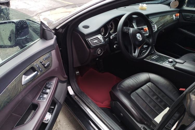 Used Mercedes-Benz CLS 2012 CLS 300 CGI Driver Seat