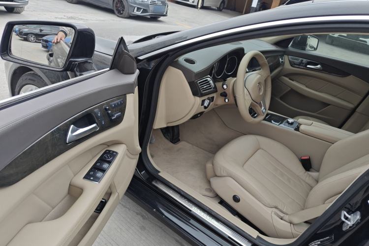 Used Mercedes-Benz CLS 2012 CLS 300 CGI Driver Seat