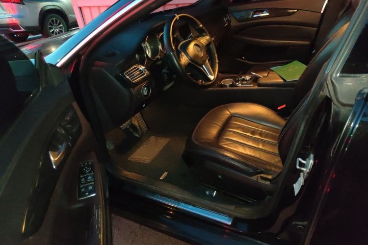 Used Mercedes-Benz CLS 2012 CLS 300 CGI Driver Seat