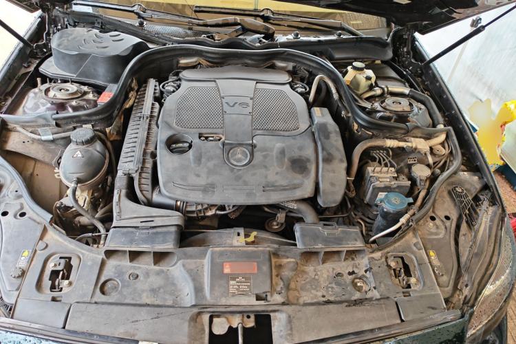 Used Mercedes-Benz CLS 2012 CLS 300 CGI Engine Bay
