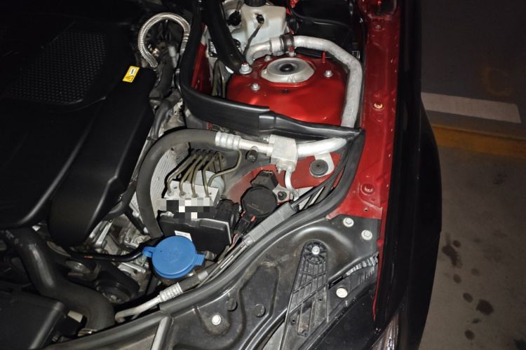Used Mercedes-Benz CLS 2012 CLS 300 CGI Engine Bay Left