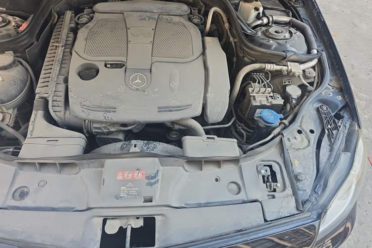 Used Mercedes-Benz CLS 2012 CLS 300 CGI Engine Bay Left