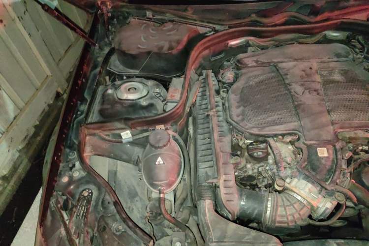Used Mercedes-Benz CLS 2012 CLS 300 CGI Engine Bay Right