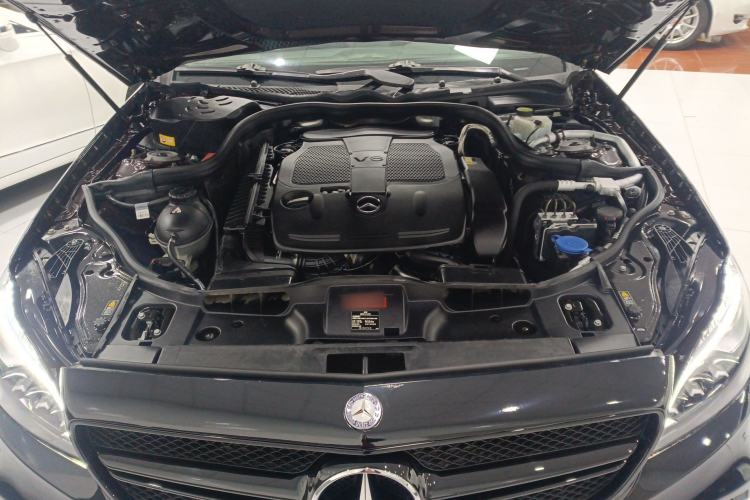 Used Mercedes-Benz CLS 2012 CLS 300 CGI Engine Bay