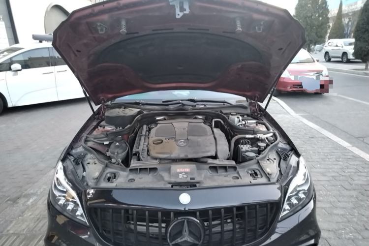 Used Mercedes-Benz CLS 2012 CLS 300 CGI Engine Bay
