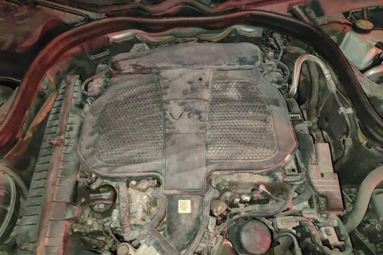 Used Mercedes-Benz CLS 2012 CLS 300 CGI Engine Bay