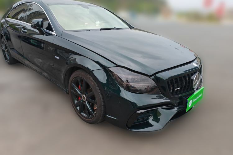 Used Mercedes-Benz CLS 2012 CLS 300 CGI Front Right 45 Deg