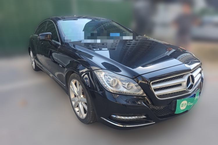 Used Mercedes-Benz CLS 2012 CLS 300 CGI Front Right 45 Deg