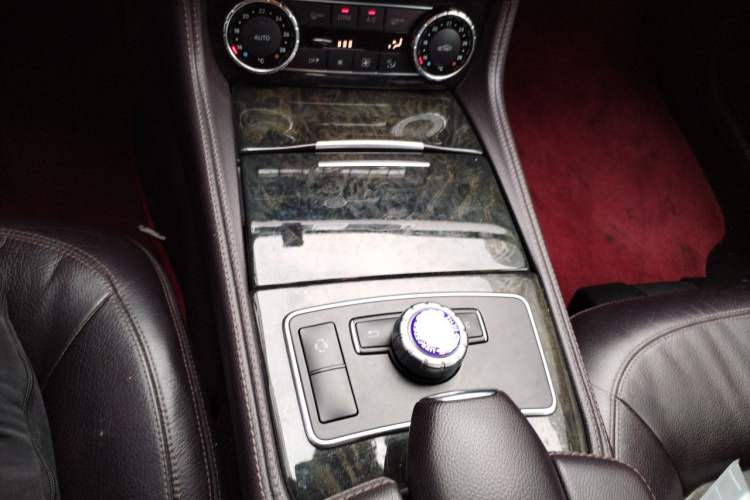 Used Mercedes-Benz CLS 2012 CLS 300 CGI Gear Lever