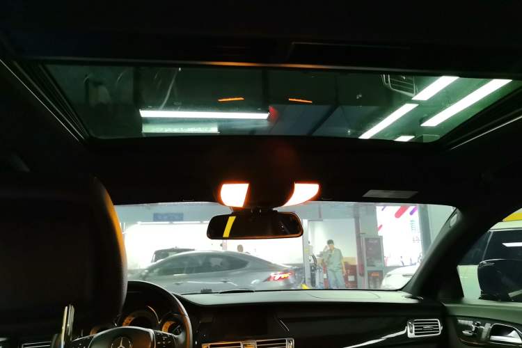 Used Mercedes-Benz CLS 2012 CLS 300 CGI Headliner