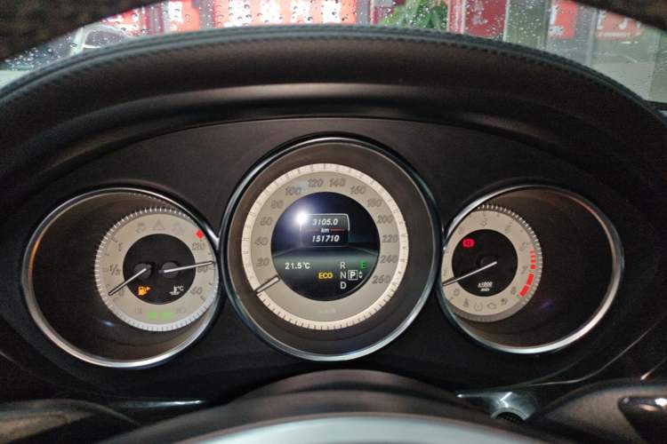 Used Mercedes-Benz CLS 2012 CLS 300 CGI Instrument Cluster