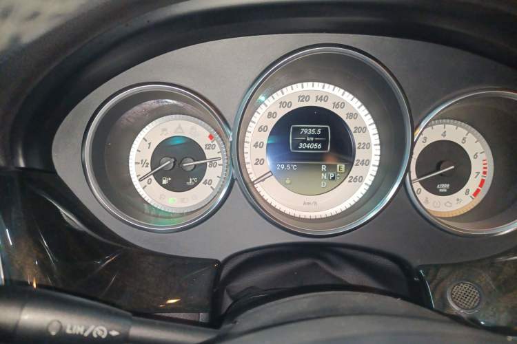 Used Mercedes-Benz CLS 2012 CLS 300 CGI Instrument Cluster