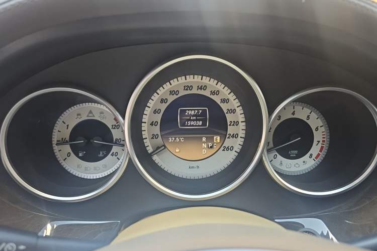Used Mercedes-Benz CLS 2012 CLS 300 CGI Instrument Cluster
