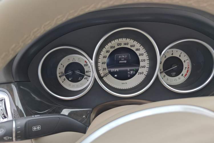 Used Mercedes-Benz CLS 2012 CLS 300 CGI Instrument Cluster
