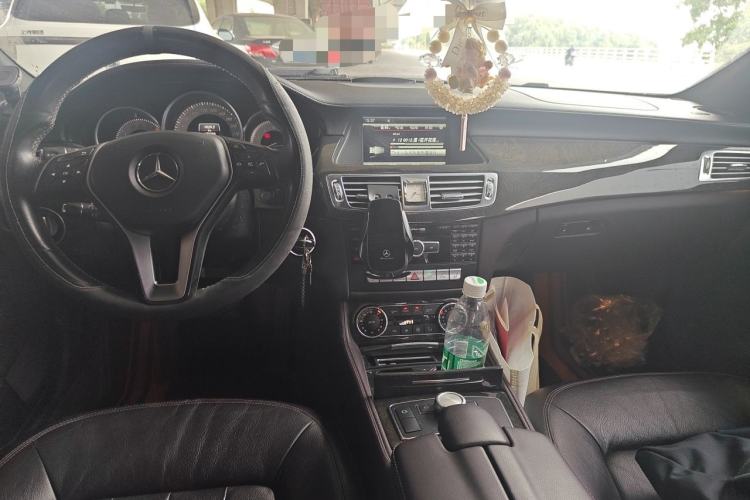 Used Mercedes-Benz CLS 2012 CLS 300 CGI Interior 2