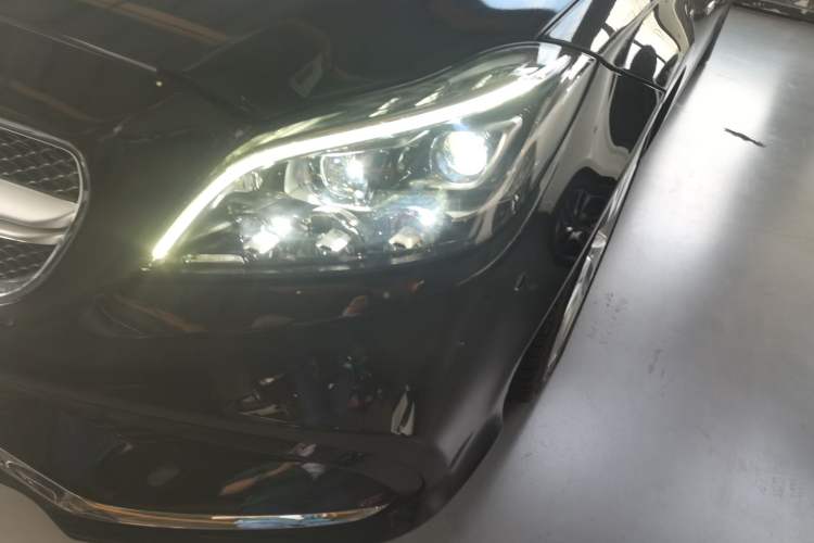Used Mercedes-Benz CLS 2012 CLS 300 CGI Left Front Headlight