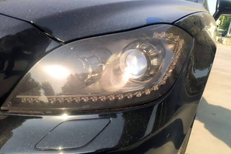Used Mercedes-Benz CLS 2012 CLS 300 CGI Left Front Headlight
