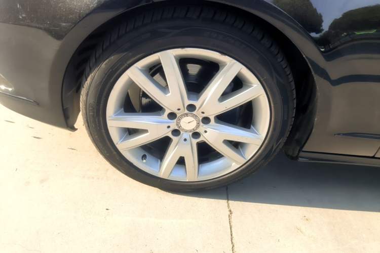 Used Mercedes-Benz CLS 2012 CLS 300 CGI Left Front Wheel Hub