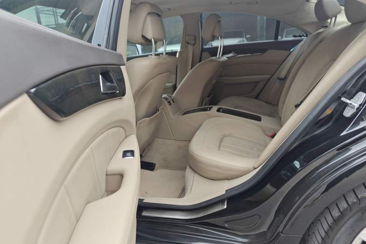Used Mercedes-Benz CLS 2012 CLS 300 CGI Left Rear Seat