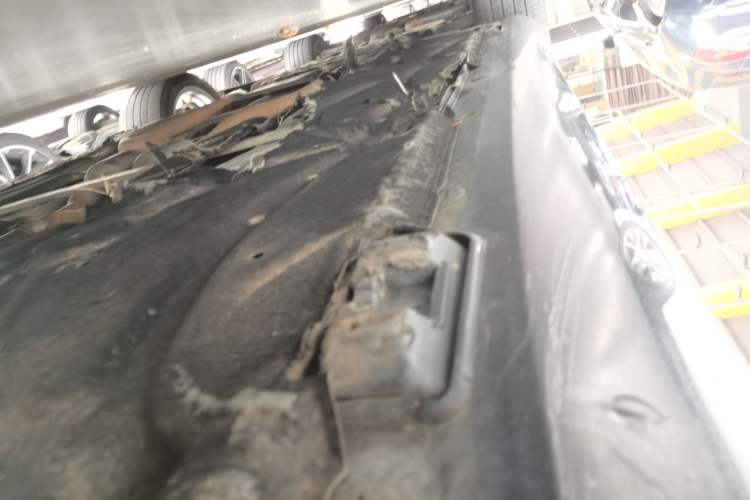 Used Mercedes-Benz CLS 2012 CLS 300 CGI Left Side Sill