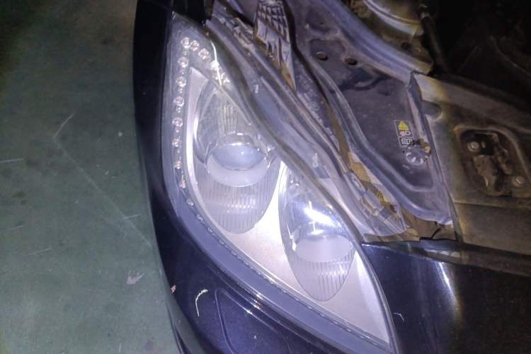Used Mercedes-Benz CLS 2012 CLS 300 CGI Right Front Headlight