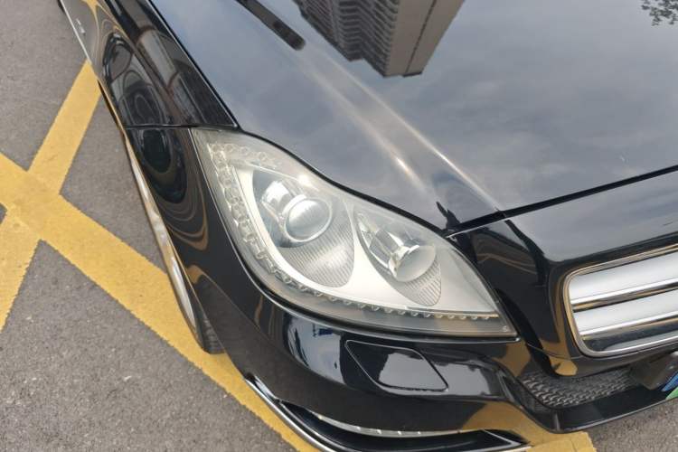 Used Mercedes-Benz CLS 2012 CLS 300 CGI Right Front Headlight