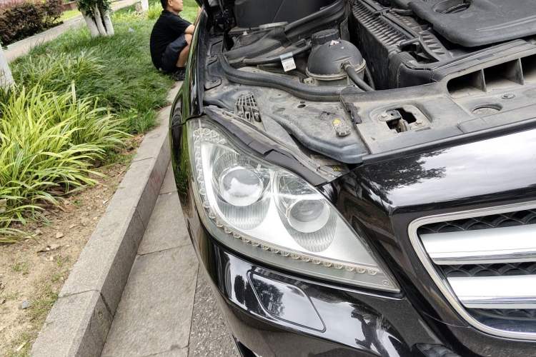 Used Mercedes-Benz CLS 2012 CLS 300 CGI Right Front Headlight