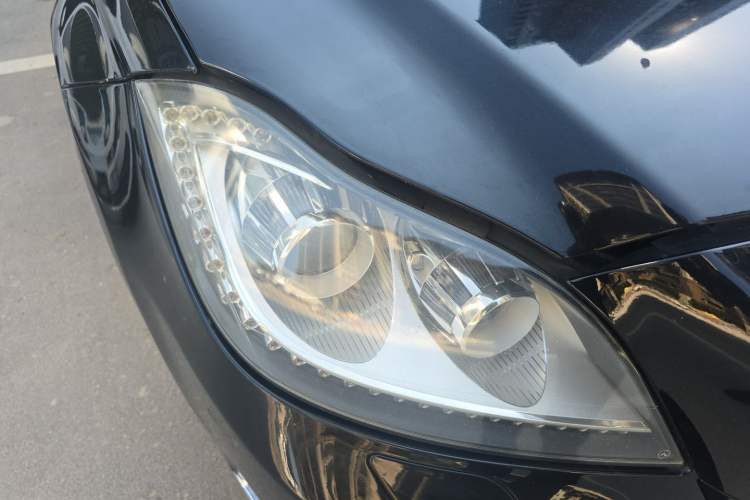 Used Mercedes-Benz CLS 2012 CLS 300 CGI Right Front Headlight