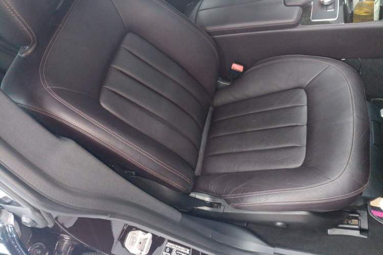 Used Mercedes-Benz CLS 2012 CLS 300 CGI Right Front Seat