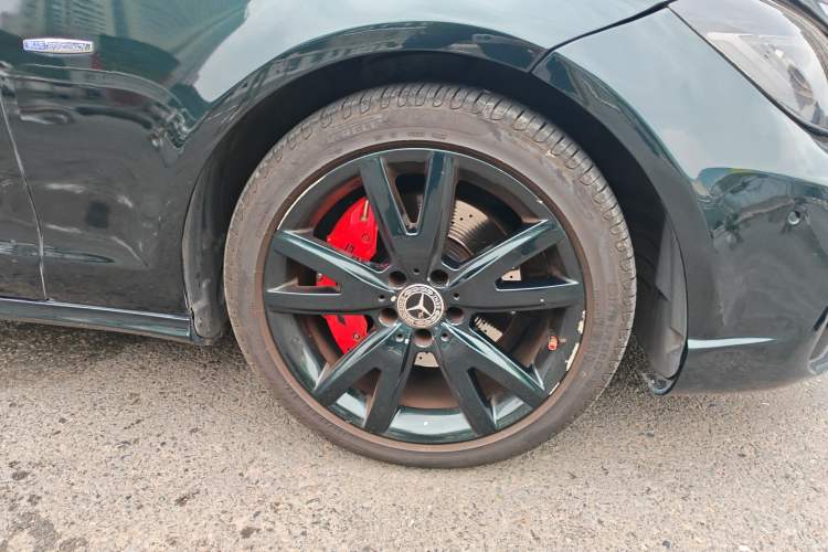 Used Mercedes-Benz CLS 2012 CLS 300 CGI Right Front Wheel Hub