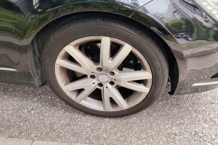 Used Mercedes-Benz CLS 2012 CLS 300 CGI Right Front Wheel Hub
