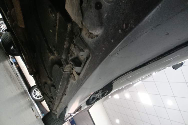 Used Mercedes-Benz CLS 2012 CLS 300 CGI Right Side Sill