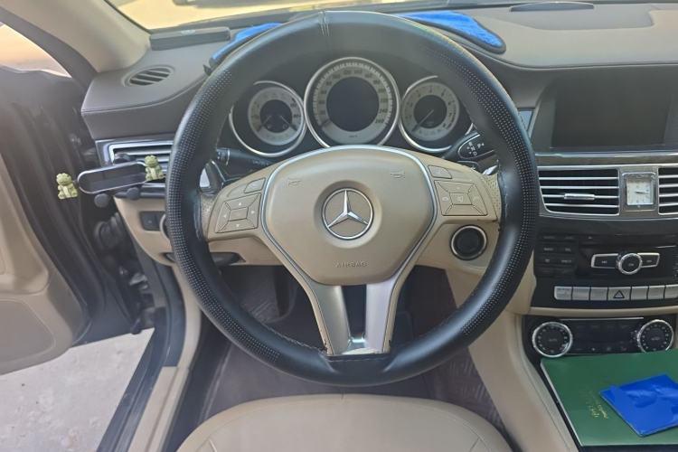 Used Mercedes-Benz CLS 2012 CLS 300 CGI Steering Wheel