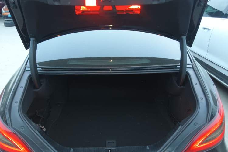 Used Mercedes-Benz CLS 2012 CLS 300 CGI Trunk