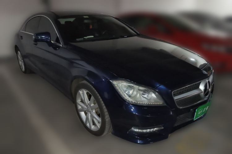 Used Mercedes-Benz CLS 2012 CLS 300 CGI Front Right 45 Deg