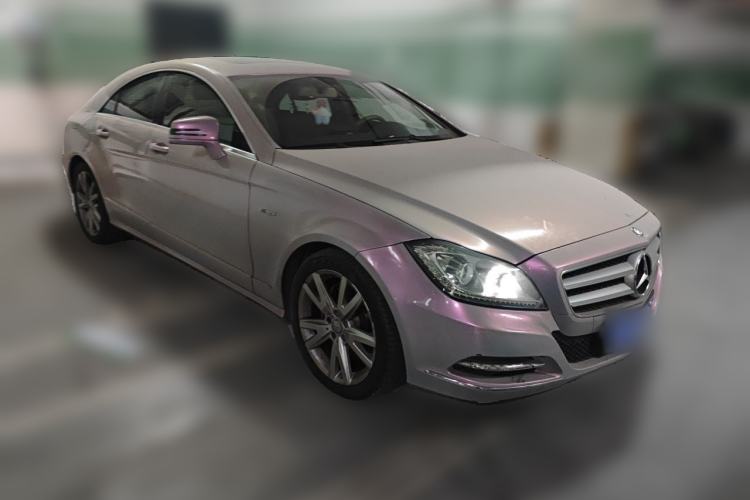 Used Mercedes-Benz CLS 2012 CLS 300 CGI Front Right 45 Deg