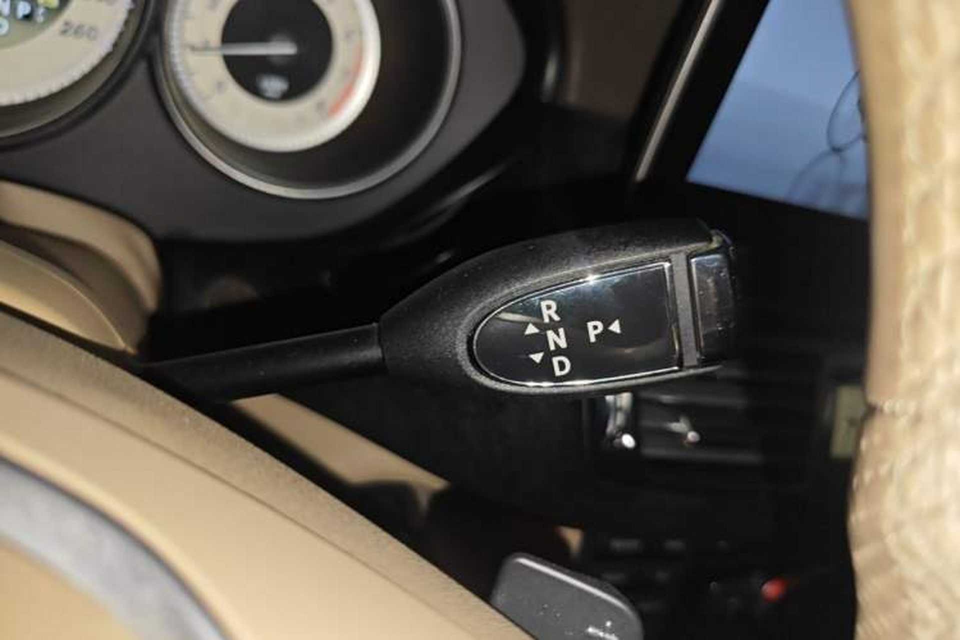 Used Mercedes-Benz CLS 2012 CLS 300 CGI Gear Lever