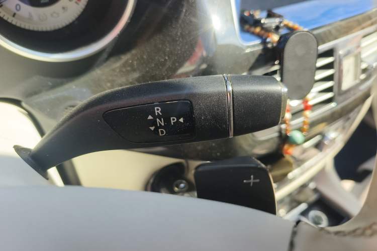 Used Mercedes-Benz CLS 2012 CLS 300 CGI Gear Lever