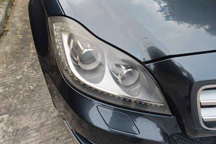 Used Mercedes-Benz CLS 2012 CLS 300 CGI Right Front Headlight