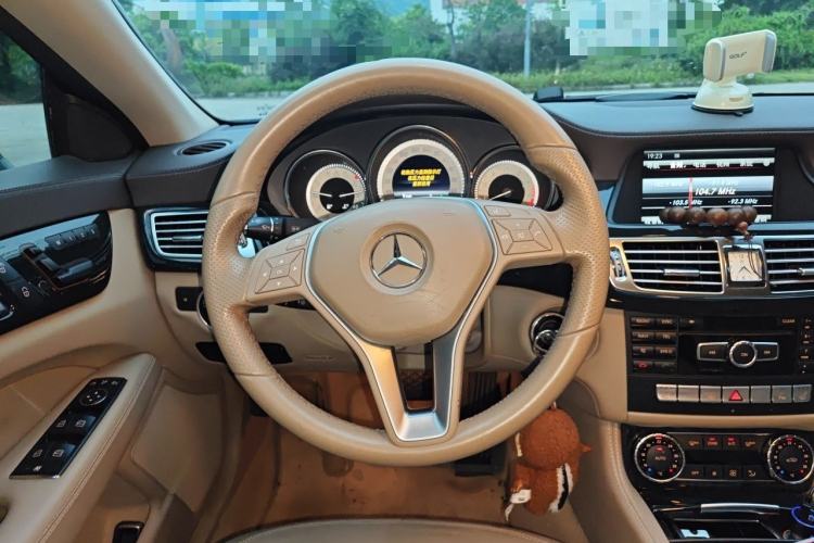 Used Mercedes-Benz CLS 2012 CLS 300 CGI Steering Wheel