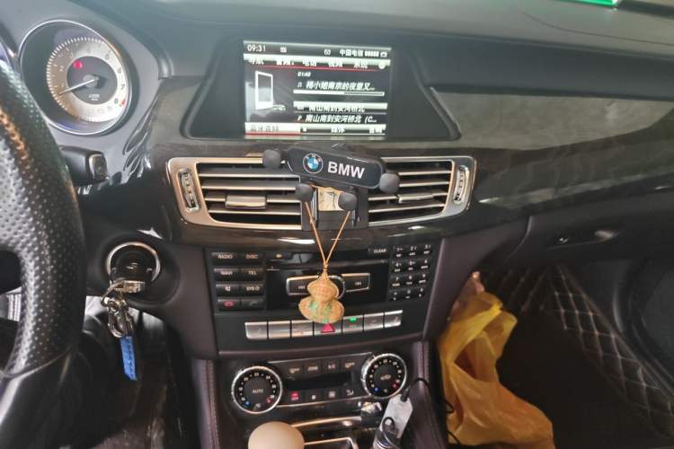 Used Mercedes-Benz CLS 2012 CLS 300 CGI Audio And AC Panel