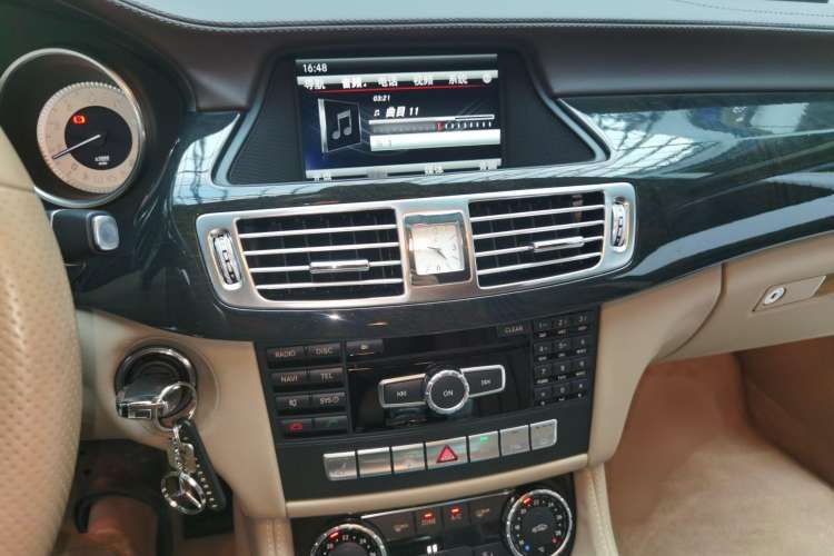 Used Mercedes-Benz CLS 2012 CLS 300 CGI Audio And AC Panel