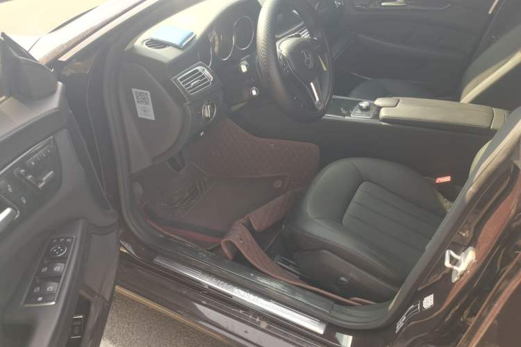 Used Mercedes-Benz CLS 2012 CLS 300 CGI Driver Seat